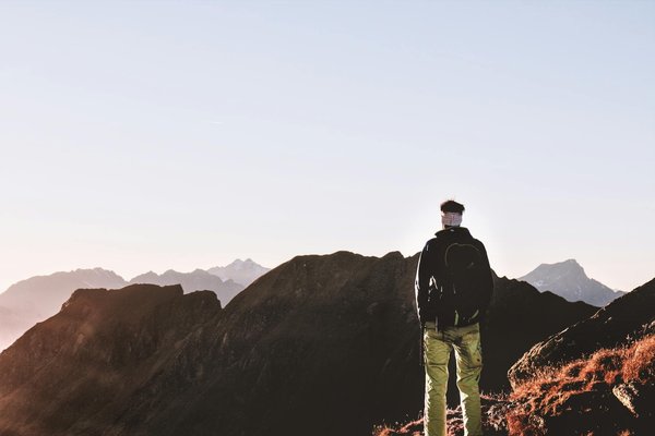 Comment réserver et voyager un vol en Maroc en toute sérénité ?